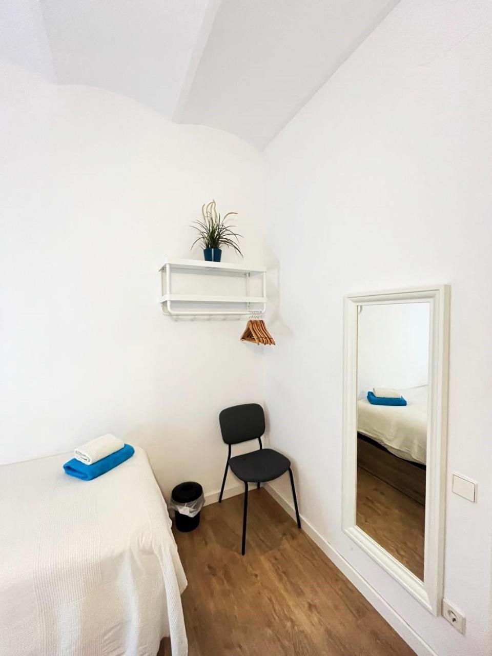 Flor Habitaciones Барселона Экстерьер фото